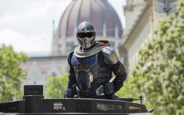 Man armor vehicle dome cobra free wallpaper - medium preview image
