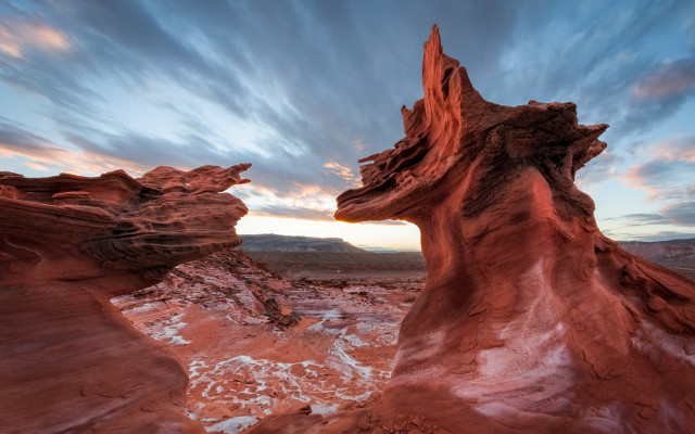 Desert rock formation sunset sky #2 free wallpaper - medium preview image