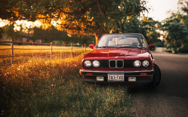 Red car autumn sunset fence free wallpaper - medium preview image