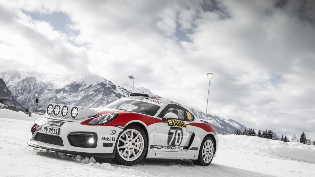 White red car snowy road free wallpaper - medium preview image