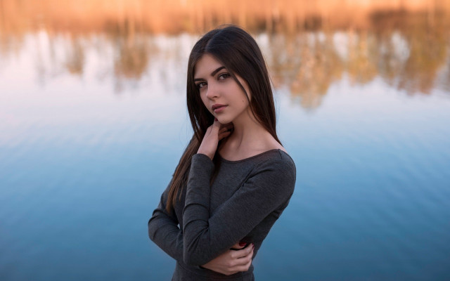 Woman waterfront portrait elina karimova free wallpaper - medium preview image