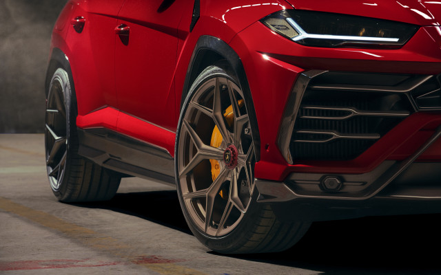 Red lamb suv garage fog free wallpaper - medium preview image