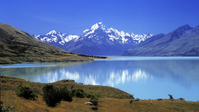 Mountain lake snow capped sky #6 free wallpaper - medium preview image
