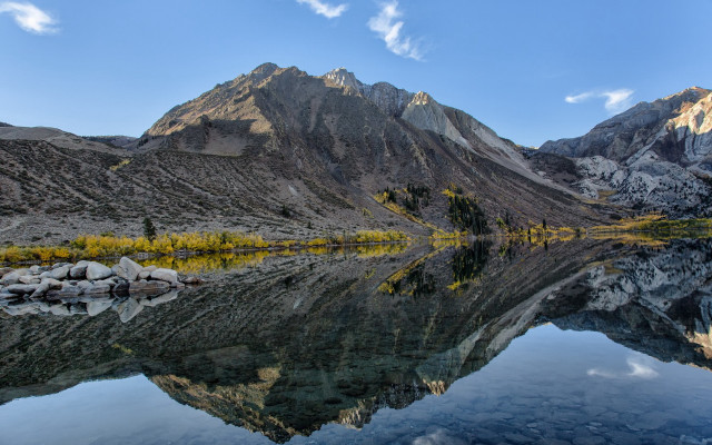 Mountain lake trees sky cliffs free wallpaper - medium preview image