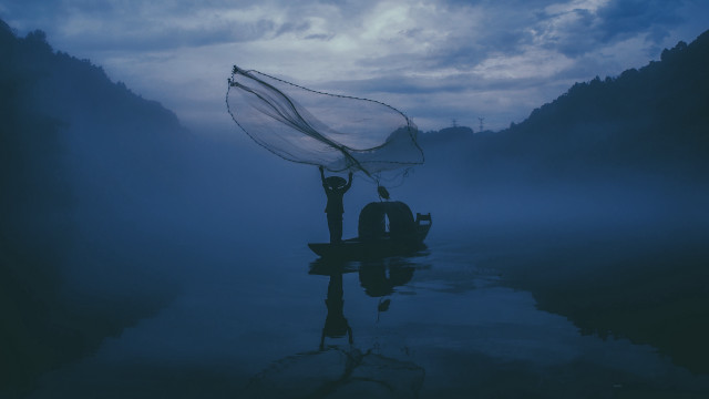 Man boat net night sky free wallpaper - medium preview image