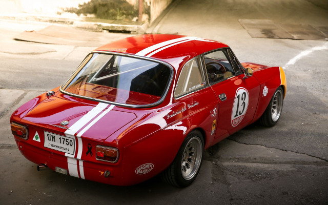 Red car white stripe street free wallpaper - medium preview image