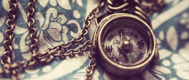 Pocket watch chain fabric macro free wallpaper - medium preview image