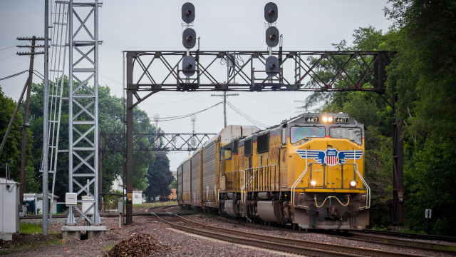 Train bridge trees light pole free wallpaper - medium preview image