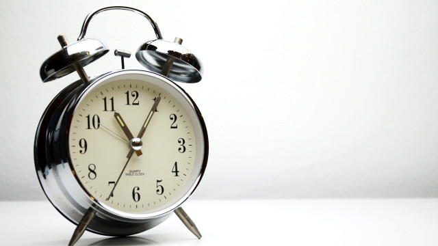 Black white clock white table free wallpaper - medium preview image