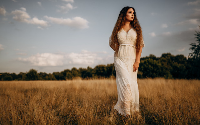 Woman white dress field tallgrass free wallpaper - medium preview image