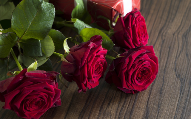 Red roses chocolates candle romantic free wallpaper - medium preview image