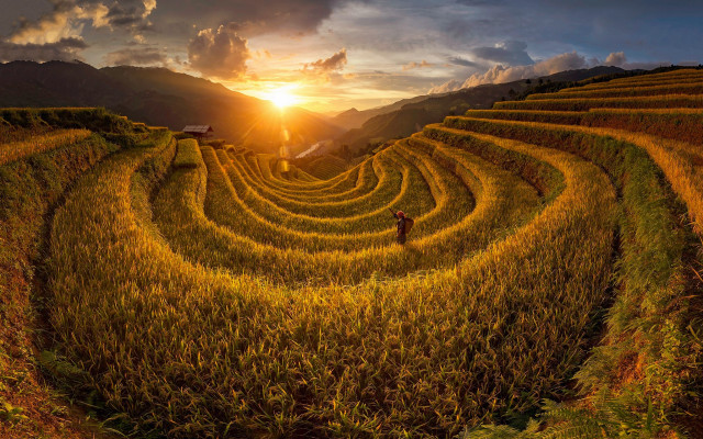 Sunset mountain field grass cloudy free wallpaper - medium preview image