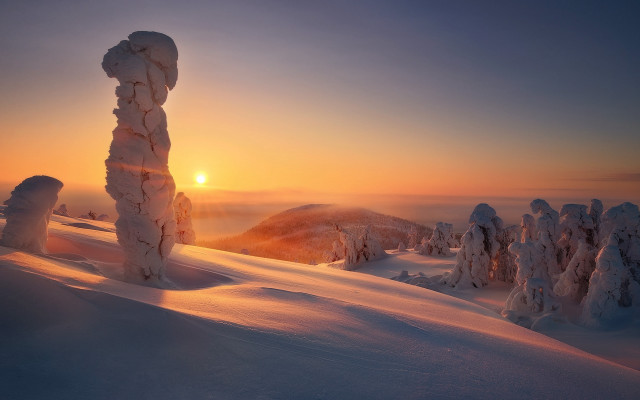 Sunset snowy mountain trees volumetric free wallpaper - medium preview image