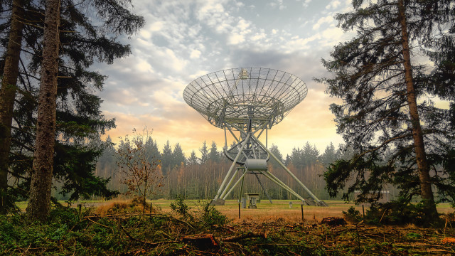 Radio dish forest sky sunset free wallpaper - medium preview image