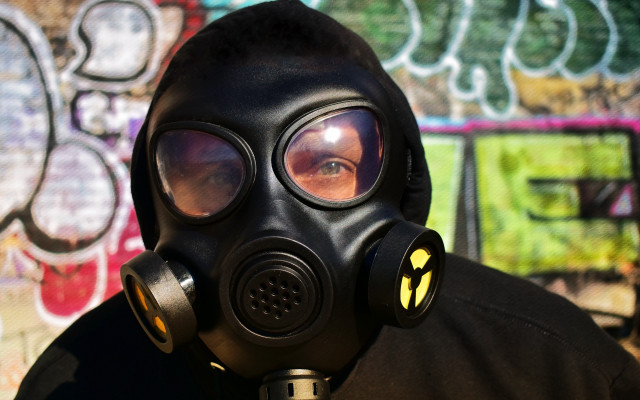 Man gasmask blackjacket graffiti depthoffield free wallpaper - medium preview image
