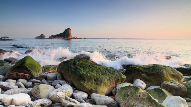 Rocky beach rock formation water free wallpaper - medium preview image