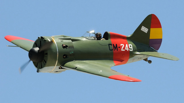 Green airplane red tail blue free wallpaper - medium preview image