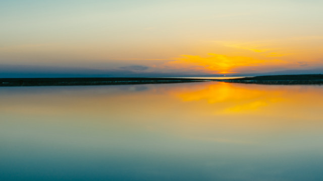 Sunset lake boat clouds orange free wallpaper - medium preview image