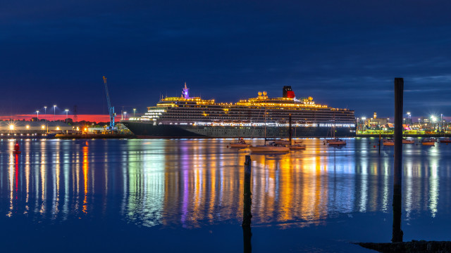 Cruise ship harbor night city free wallpaper - medium preview image