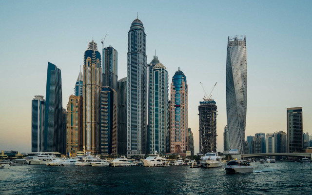 Boats cityscape bridge skyline water free wallpaper - medium preview image