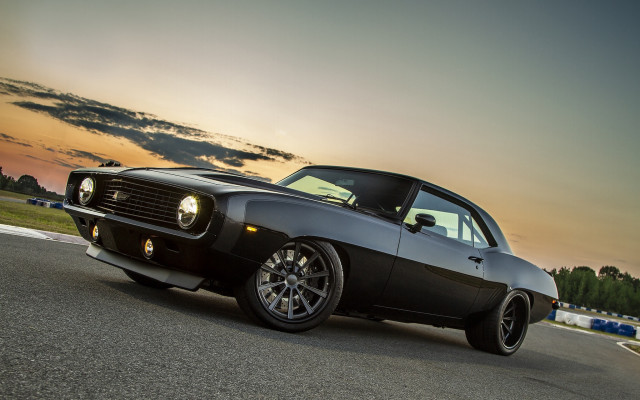 Black muscle car sunset clouds free wallpaper - medium preview image