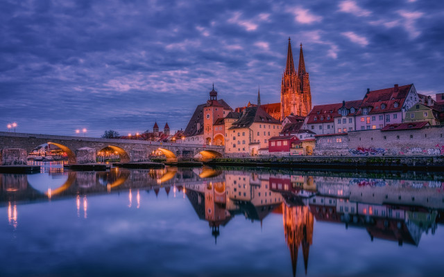 Mystical city bridge river night free wallpaper - medium preview image