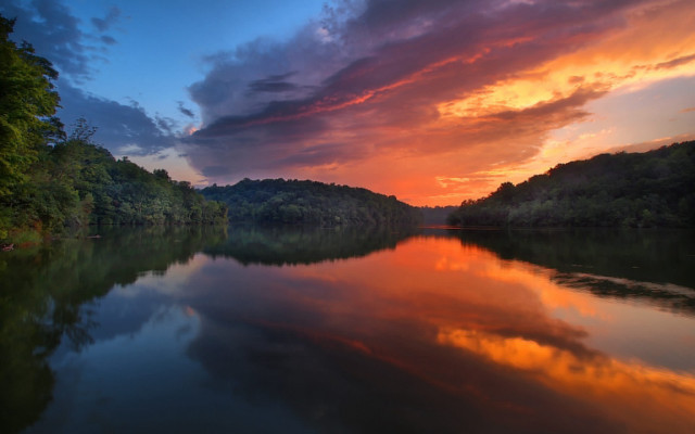Sunset lake trees clouds automn free wallpaper - medium preview image