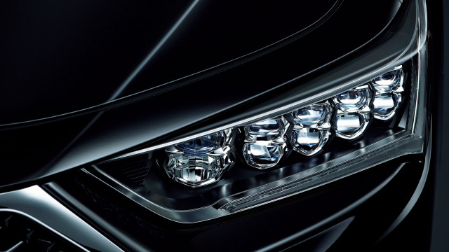 Car headlight chrome accents black free wallpaper - medium preview image