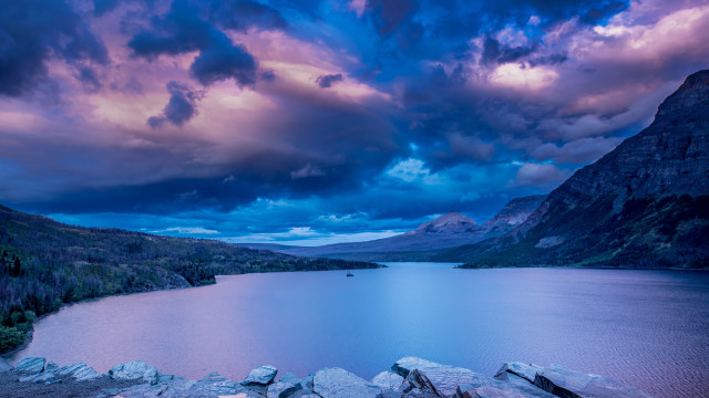 Lake mountains cloudy sky boat #4 free wallpaper - medium preview image