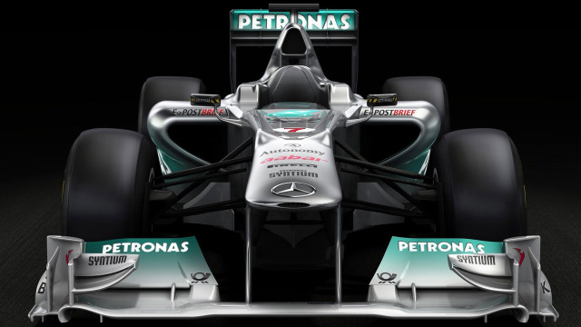 Mercedes car frontwheels down frontwing free wallpaper - medium preview image