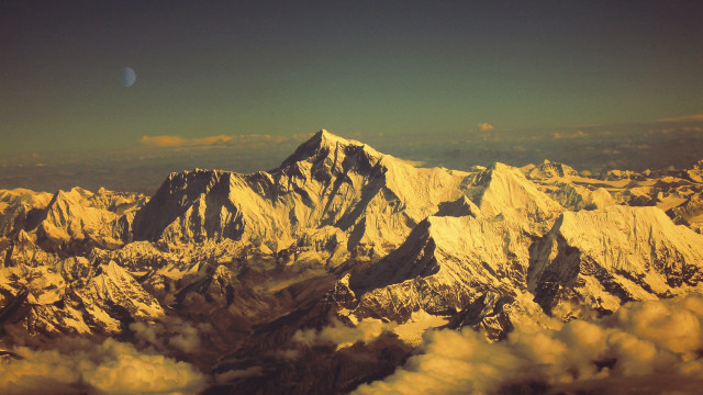 Mountain range moon clouds dusk free wallpaper - medium preview image