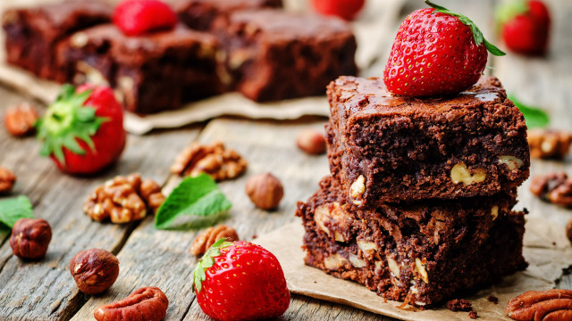 Brownies strawberry nuts wooden table free wallpaper - medium preview image