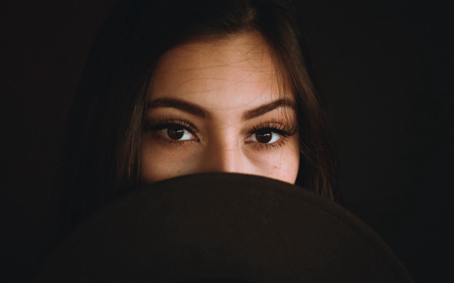 Woman blueeyes overhershoulder blackhat neoplasticism free wallpaper - medium preview image