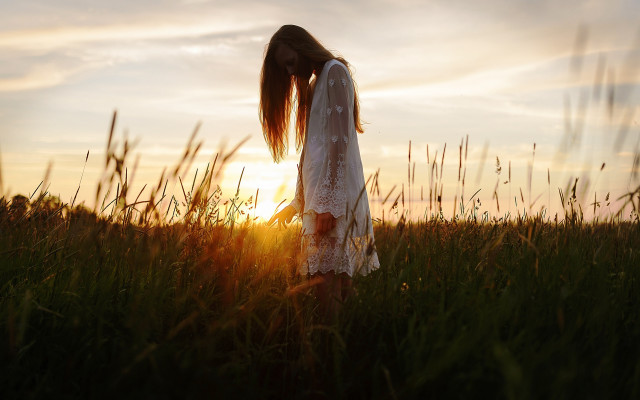 Woman field sunset silhouette standing free wallpaper - medium preview image