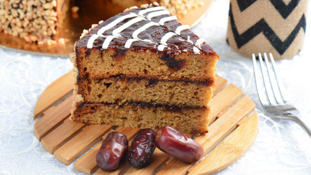 Cake frosting plate fork dates free wallpaper - medium preview image