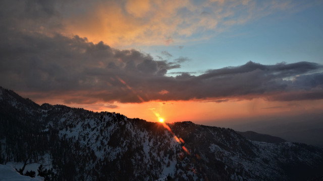 Sunset mountain clouds snow sun free wallpaper - medium preview image
