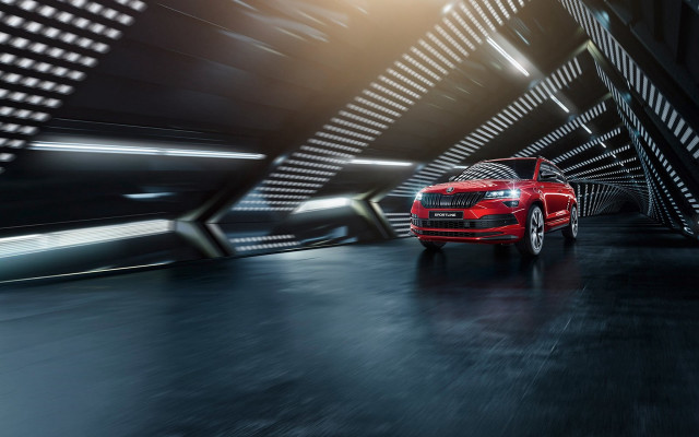 Red car tunnel dark room free wallpaper - medium preview image