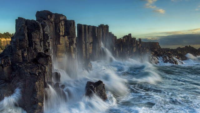 Large water cliff waves beach free wallpaper for desktop - medium preview image