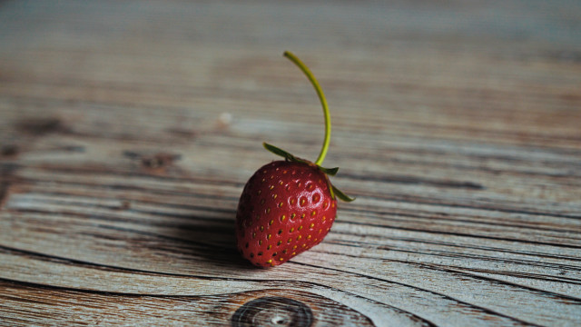Strawberry wooden table knife fork free wallpaper - medium preview image