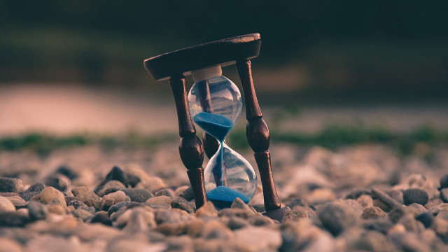 Hourglass rocks river chair bokeh free wallpaper - medium preview image