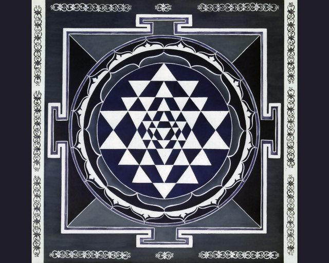 Srila circle black white border free wallpaper - medium preview image
