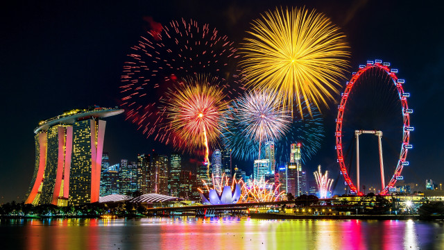 Fireworks city ferriswheel night sky free wallpaper - medium preview image