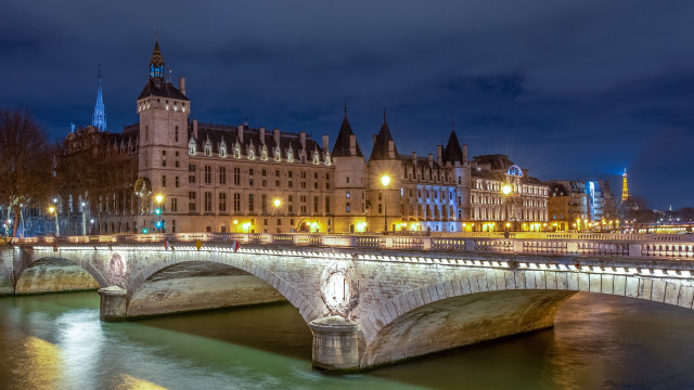 Paris night bridge city skyline free wallpaper - medium preview image