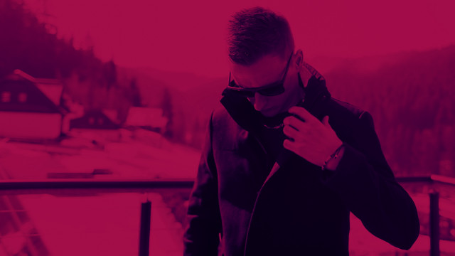 Man in black jacket ski free wallpaper - medium preview image