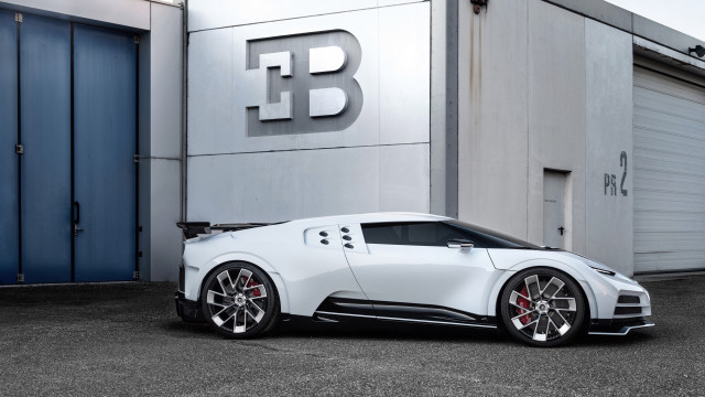 White sports car b logo free wallpaper - medium preview image