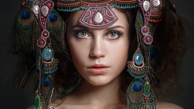 Feathered headpiece jewels gothic egyptian free wallpaper - medium preview image
