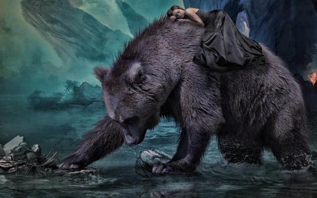 Woman bear water bag rock free wallpaper - medium preview image