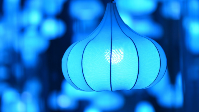 Blue light hanging ambient interactive free wallpaper - medium preview image