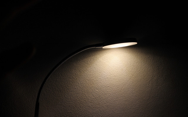 Lamp wall darkroom lightside black free wallpaper - medium preview image