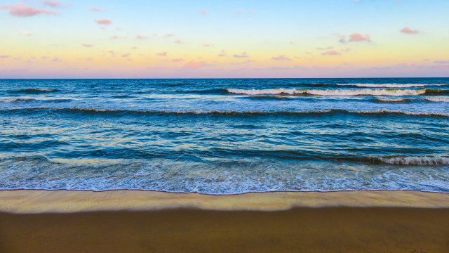 Beach waves sunset clouds mountains free wallpaper - medium preview image